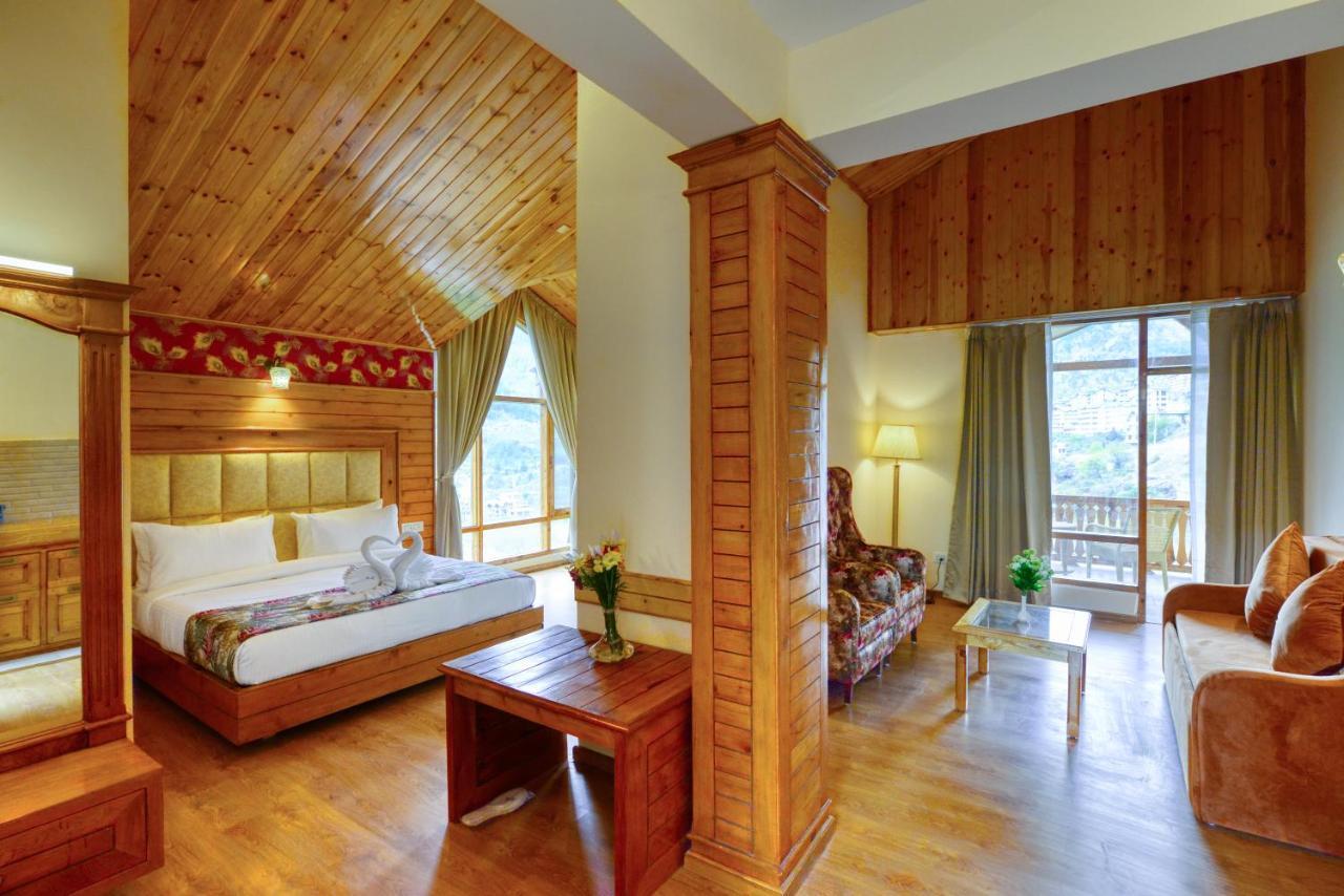 Clarks Inn Suites, Manali Exterior photo