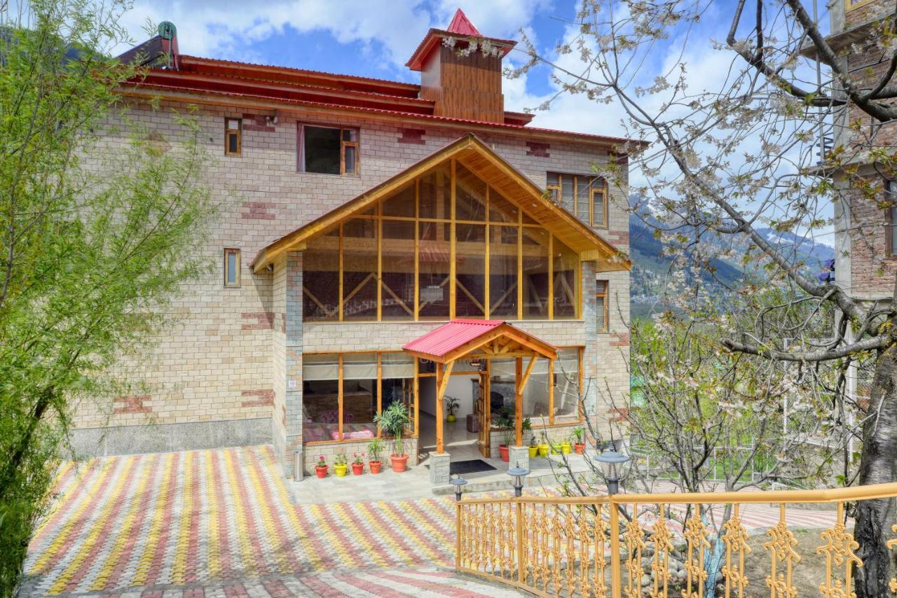 Clarks Inn Suites, Manali Exterior photo